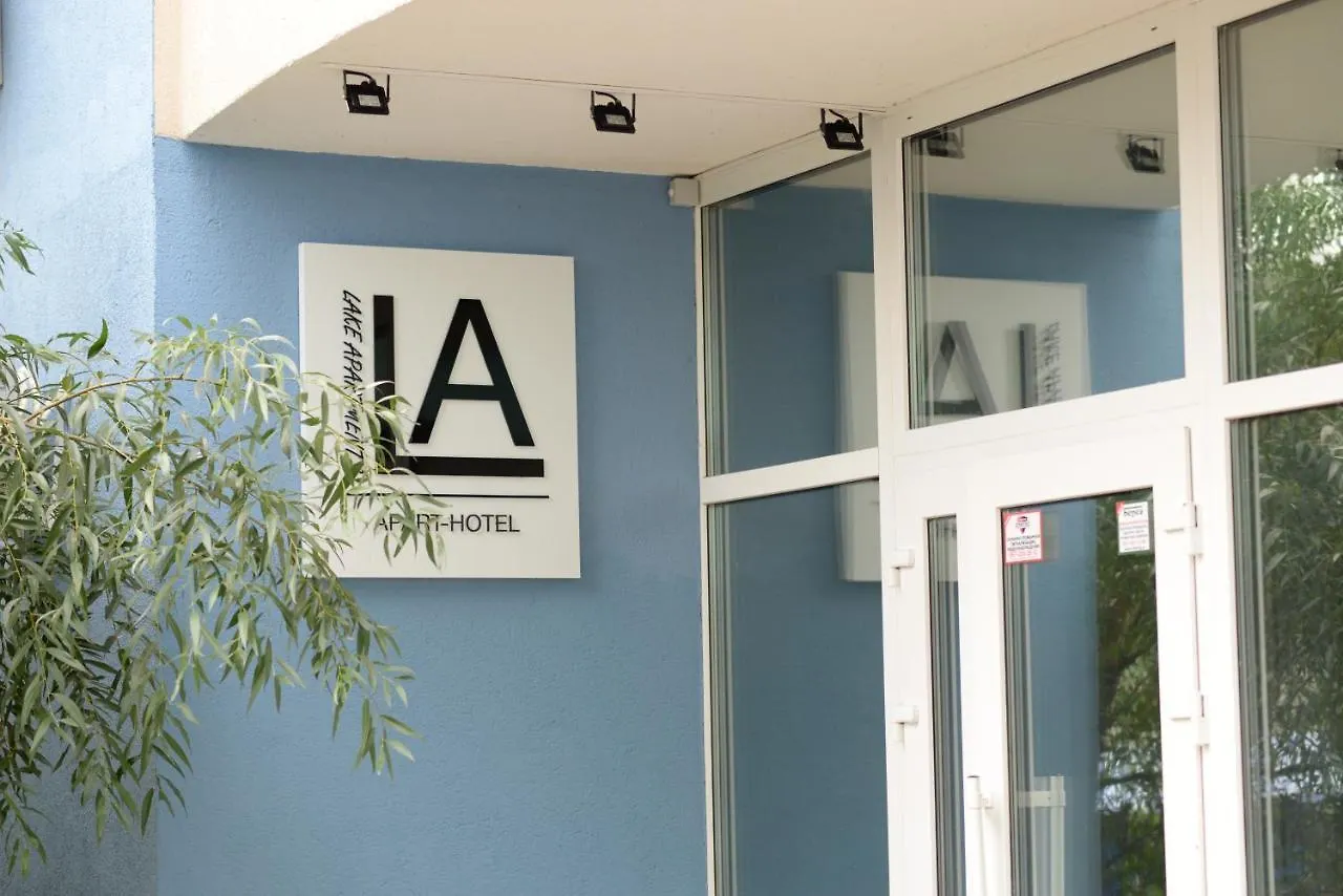Apart Hotel Lake Apartments Kyiv 3*,